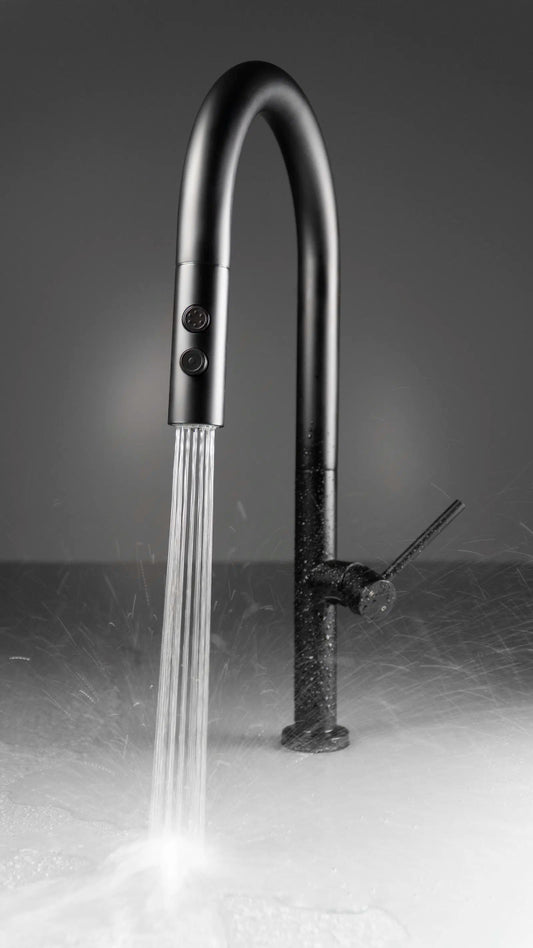 DEANTE Olfato Küchenarmatur mit ausziehbarem Auslauf – 2 Strahlarten // Nero // BQO - N72M erhältlich bei Twoda Shop