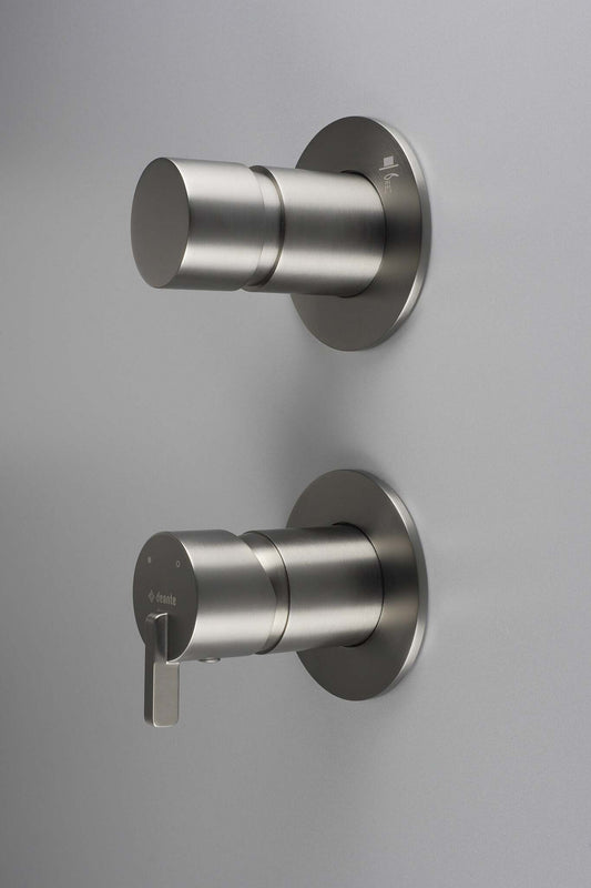 DEANTE Silia Duscharmatur mit Strahlschalter // Titanium // BQS - D44P erhältlich bei Twoda Shop