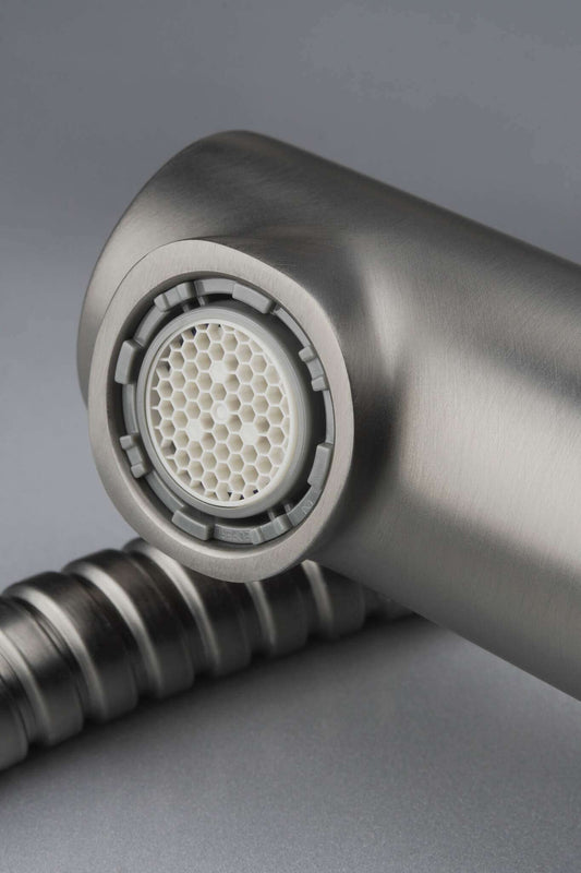 DEANTE Silia Küchenarmatur mit ausziehbarem Auslauf // Titanium // BQS - D73M erhältlich bei Twoda Shop