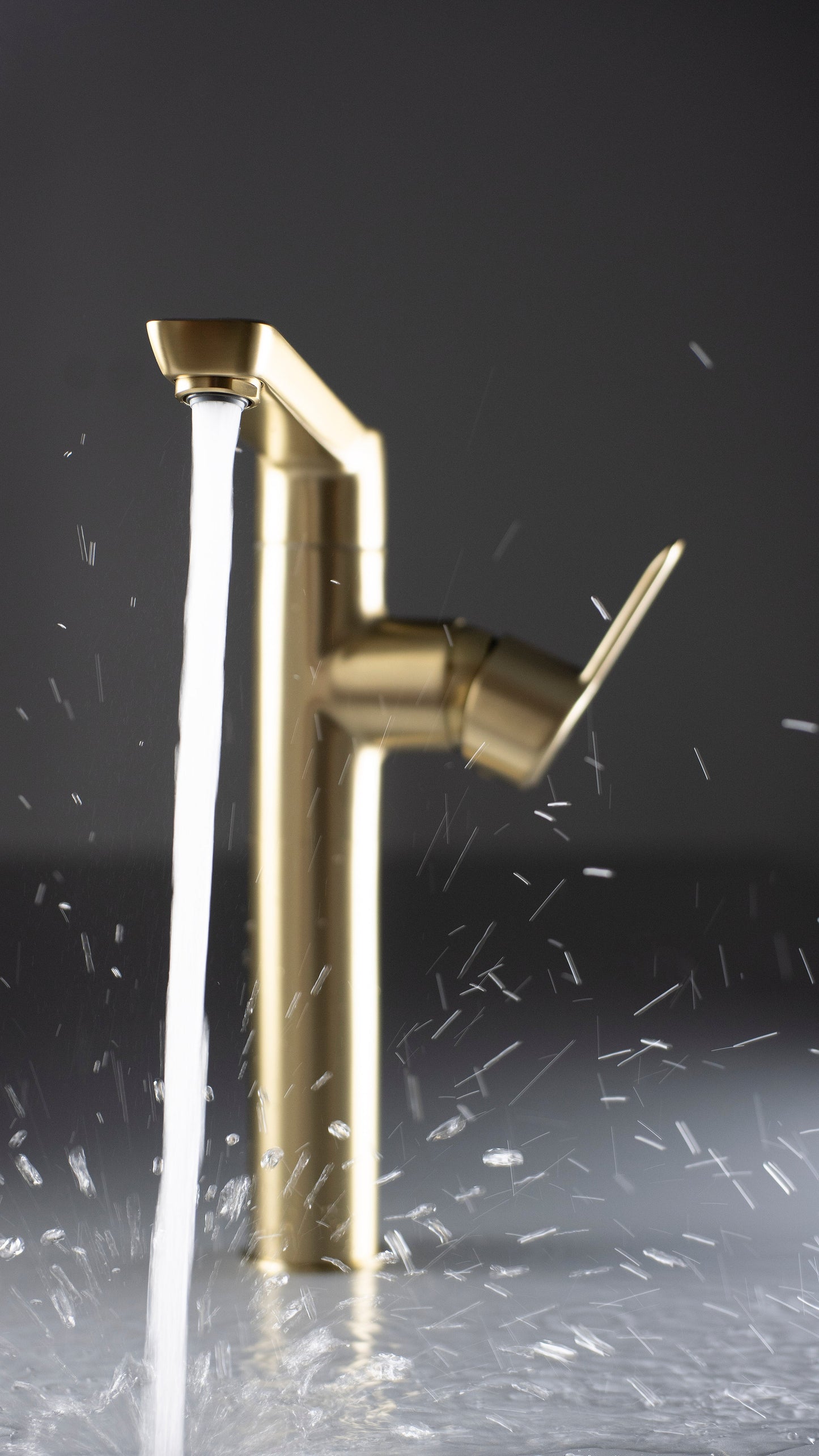 DEANTE Arnika Waschtischarmatur hoch mit seitlichem Hebel // Gold gebürstet // BQA - R20K erhältlich bei Twoda Shop