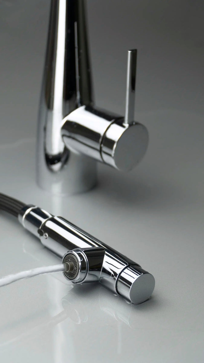 DEANTE Eridan Küchenarmatur mit Anschluss für Wasserfilter und ausziehbarer Auslaufbrause // Chrom // BRE - 075M erhältlich bei Twoda Shop