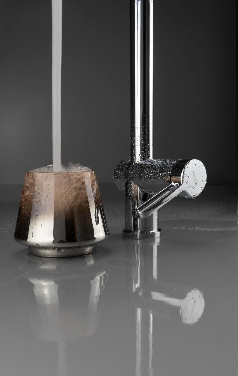 DEANTE Magnetic Küchenarmatur mit flexiblem Auslauf und Wasserfilteranschluss // Chrom // BRM - 075M erhältlich bei Twoda Shop