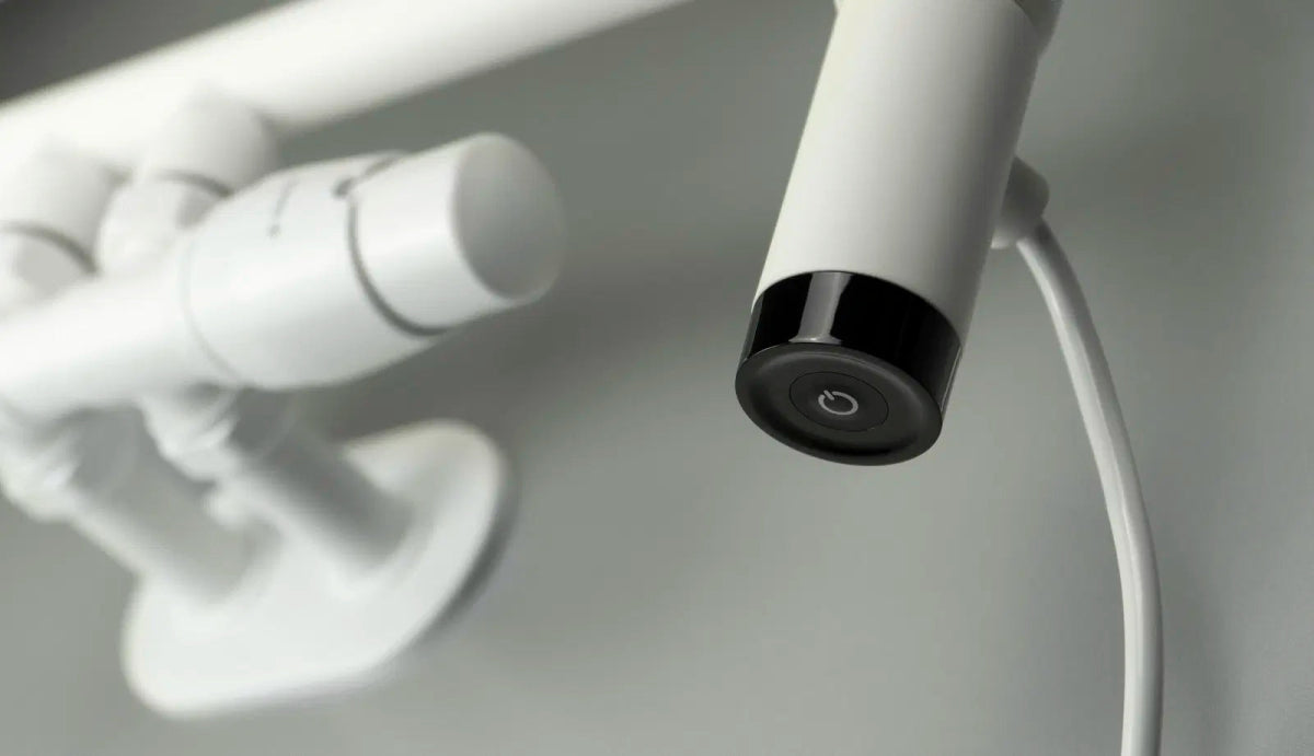 DEANTE Silia Heizpatrone für Badheizkörper – 400 W // Bianco // AGI - A401 erhältlich bei Twoda Shop