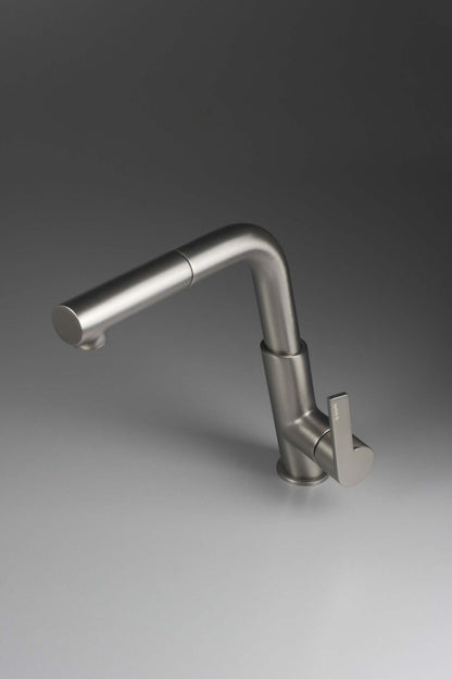 DEANTE Silia Küchenarmatur mit ausziehbarem Auslauf // Titanium // BQS - D73M erhältlich bei Twoda Shop