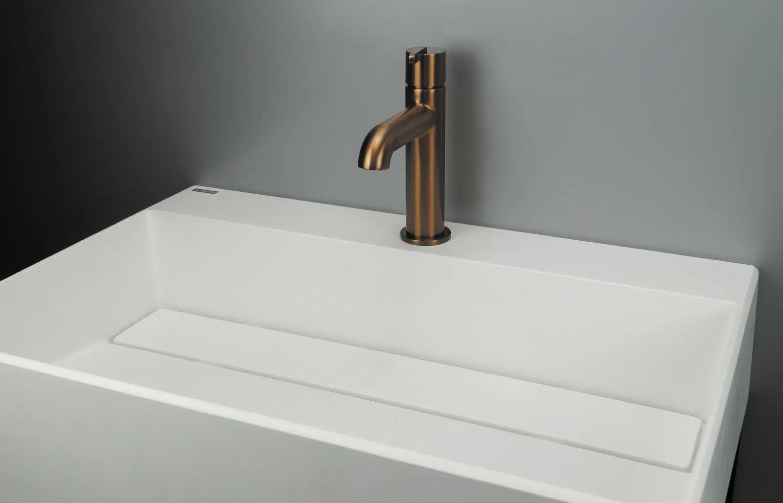 DEANTE Silia Waschtischarmatur // gebürstete Bronze // BQS - C20M erhältlich bei Twoda Shop